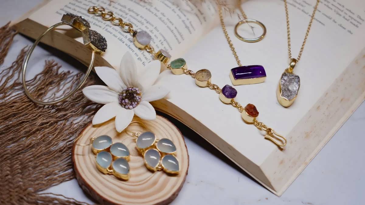 جواهرات کریستالی شفابخش