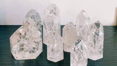 قدرت شفابخش و عرفانی کریستال های کوارتز ترک دار (Crackle Quartz)