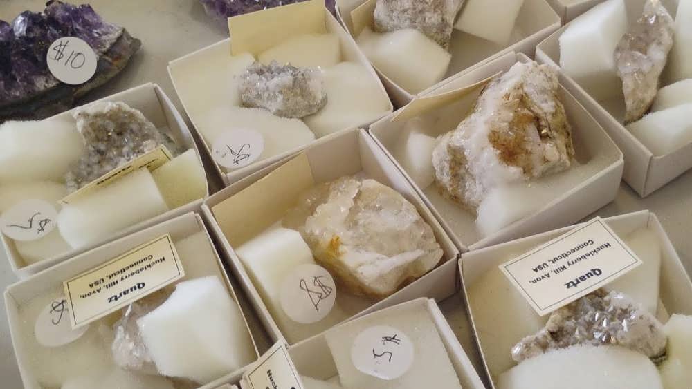 سه مسیر مقدس برای یافتن کریستال بی نقص شما