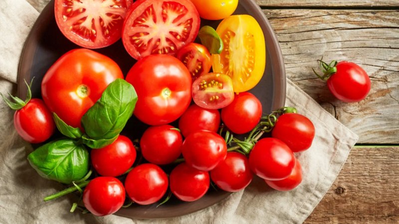 چرا گوجه‌فرنگی را نباید داخل یخچال گذاشت؟ / روش نگهداری درست گوجه‌فرنگی