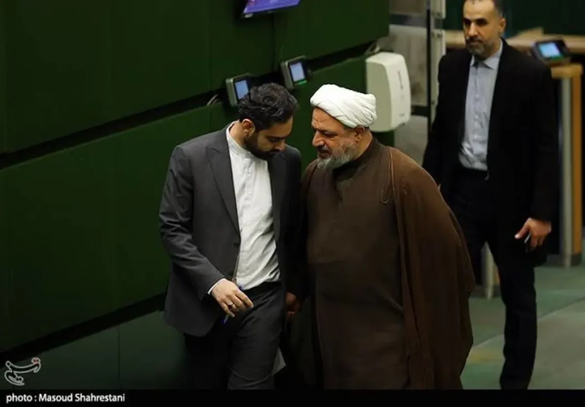تعداد امضاهای کارزار اعزام ثابتی و رسایی به مناطق جنگی