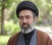 برای اولین بار منتشر شد؛ عکسی از رهبر انقلاب با نوزادی در آغوش