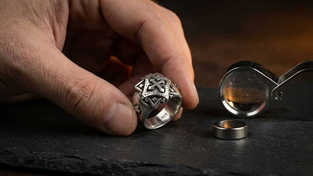 به دنبال تیرگی و کدر شدن باشید