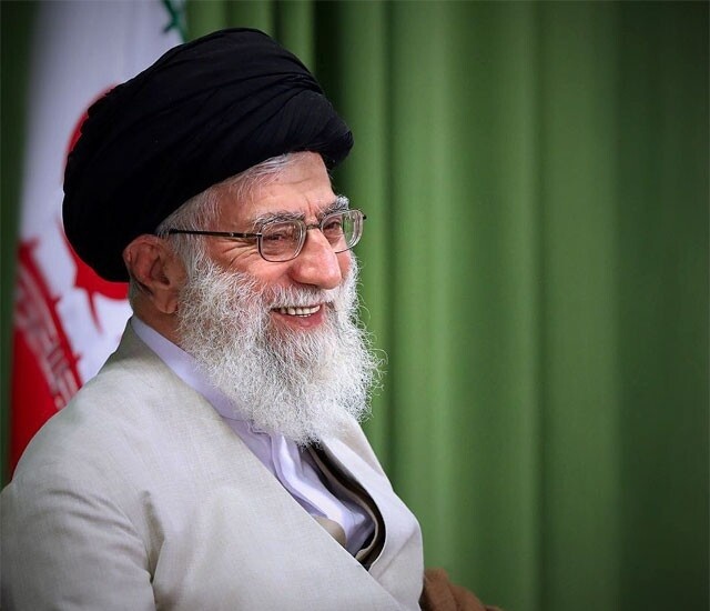 نگاهی به وصیت‌نامه رهبر شهید انقلاب در 24 سالگی: دارایی مالی من هیچ است، ولی کفاف قرض‌های مرا می‌دهد؛ بیشترین بدهی رهبر شهید به چه کسی بود؟