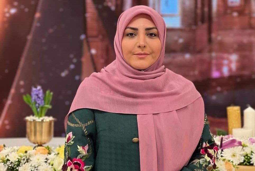 المیرا شریفی‌مقدم با دیدن عقرب‌ها از استودیو فرار کرد؛ لحظه غیرمنتظره در «صبحانه ایرانی» + ویدئو