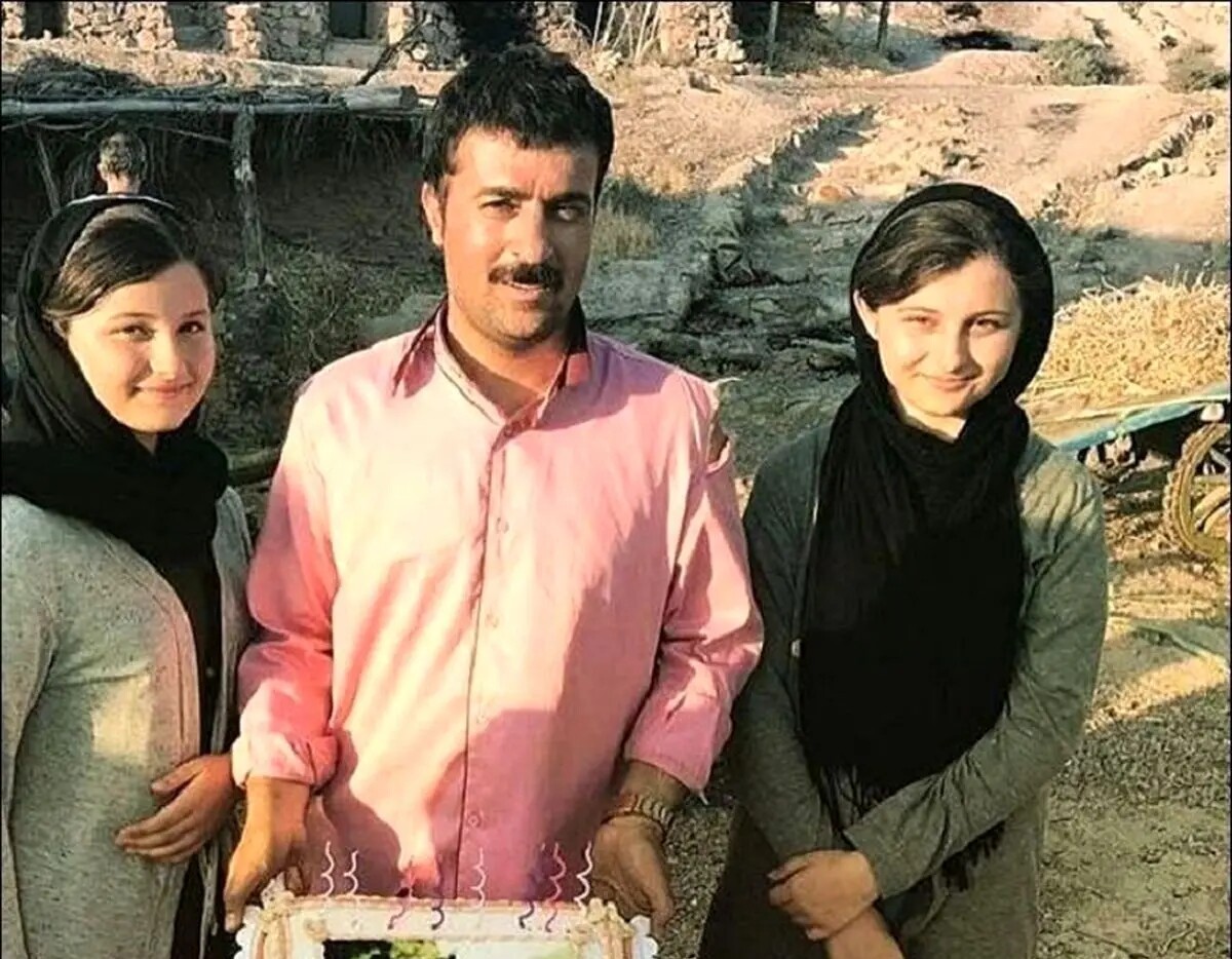 نگاهی به جشن تولد همه بازیگران سریال پایتخت/دورهمی بهرام افشاری، کیک تولد چند طبقه محسن تنابنده، کیک تولد پینترستی سارا و نیکا فرقانی، مهدیار کلائی، ریما رامینفر و...