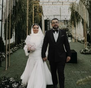 نگاهی به چیدمان شاهانه سفره عقد سپند امیرسلیمانی و مونا کرمی، بازیگر سریال «ناریا» + لحظه شیرین بله گفتن عروس خانوم/ به پای هم پیر شین ان‌شا‌الله