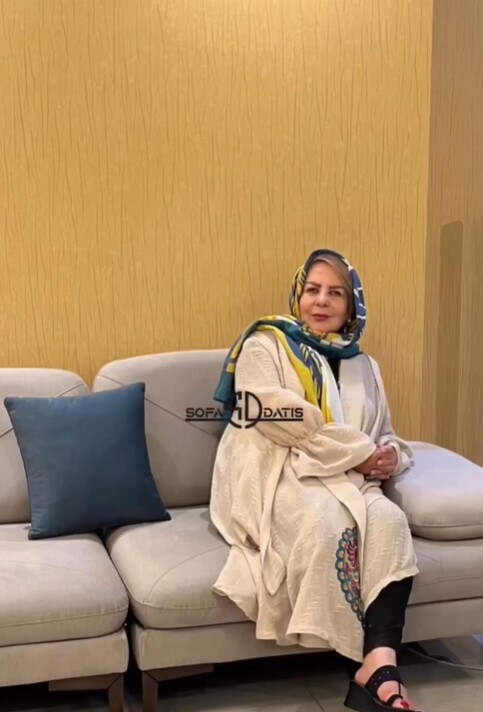 پوراندخت مهیمن